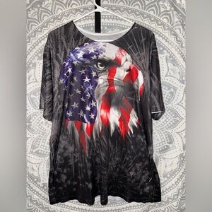 Men's Black and Red Graphic T-Shirt